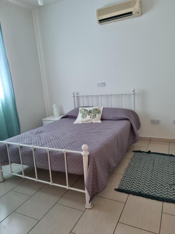 Cosy One Bedroom Apartment In Pafos Extérieur photo