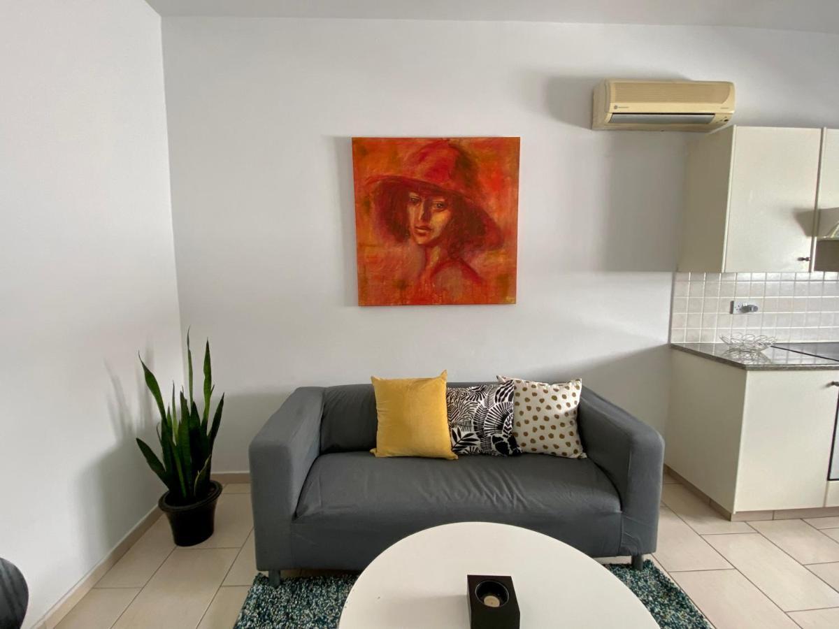 Cosy One Bedroom Apartment In Pafos Extérieur photo